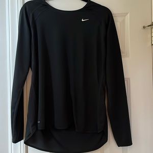 Nike dri fit long sleeve shirt
